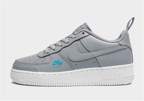 nike air force ones junior.